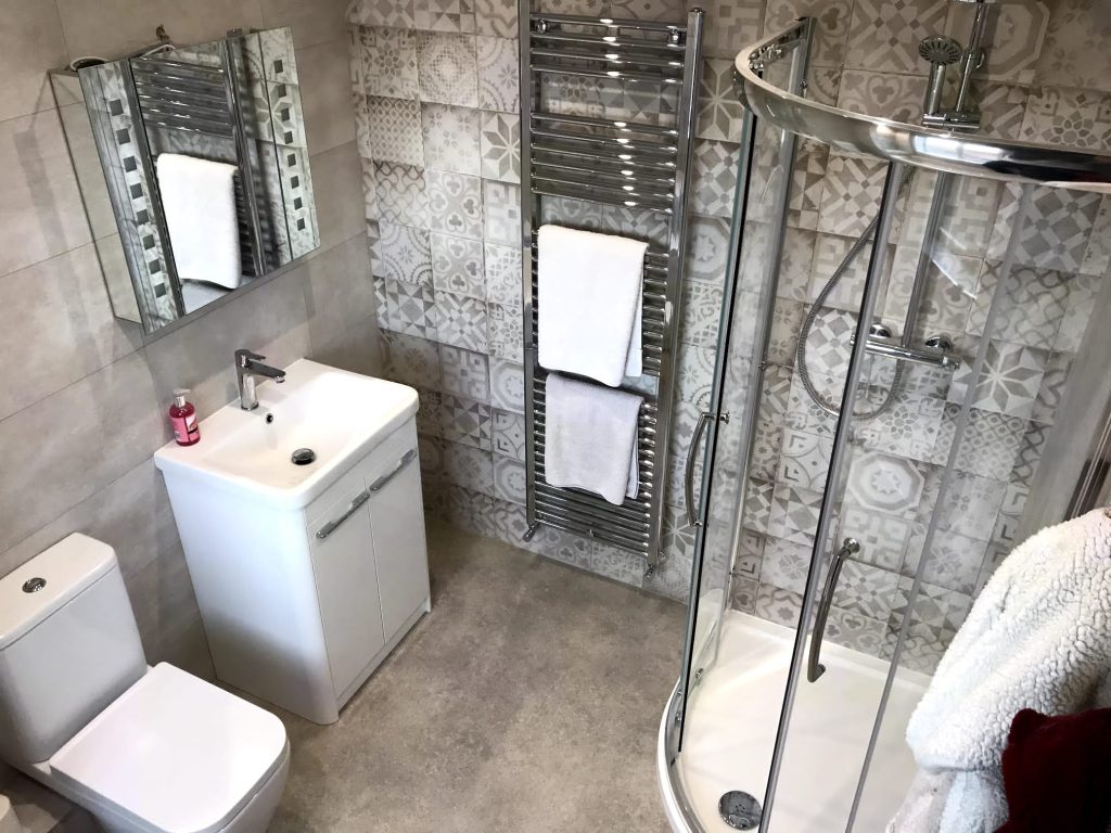 speck-plumbing-bathroom-003